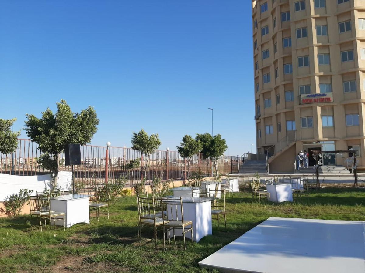 Royal Nj Hotel Бурдж Ел Араб Екстериор снимка